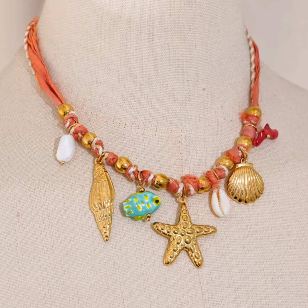 Collar trenzado de cuerda roja tropical – Hecho a mano