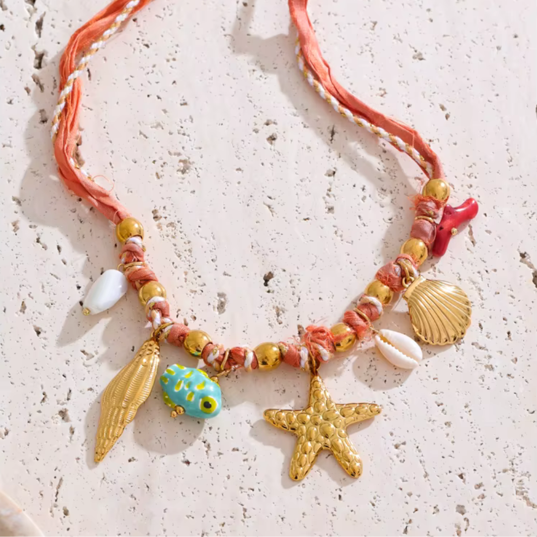 Collar trenzado de cuerda roja tropical – Hecho a mano
