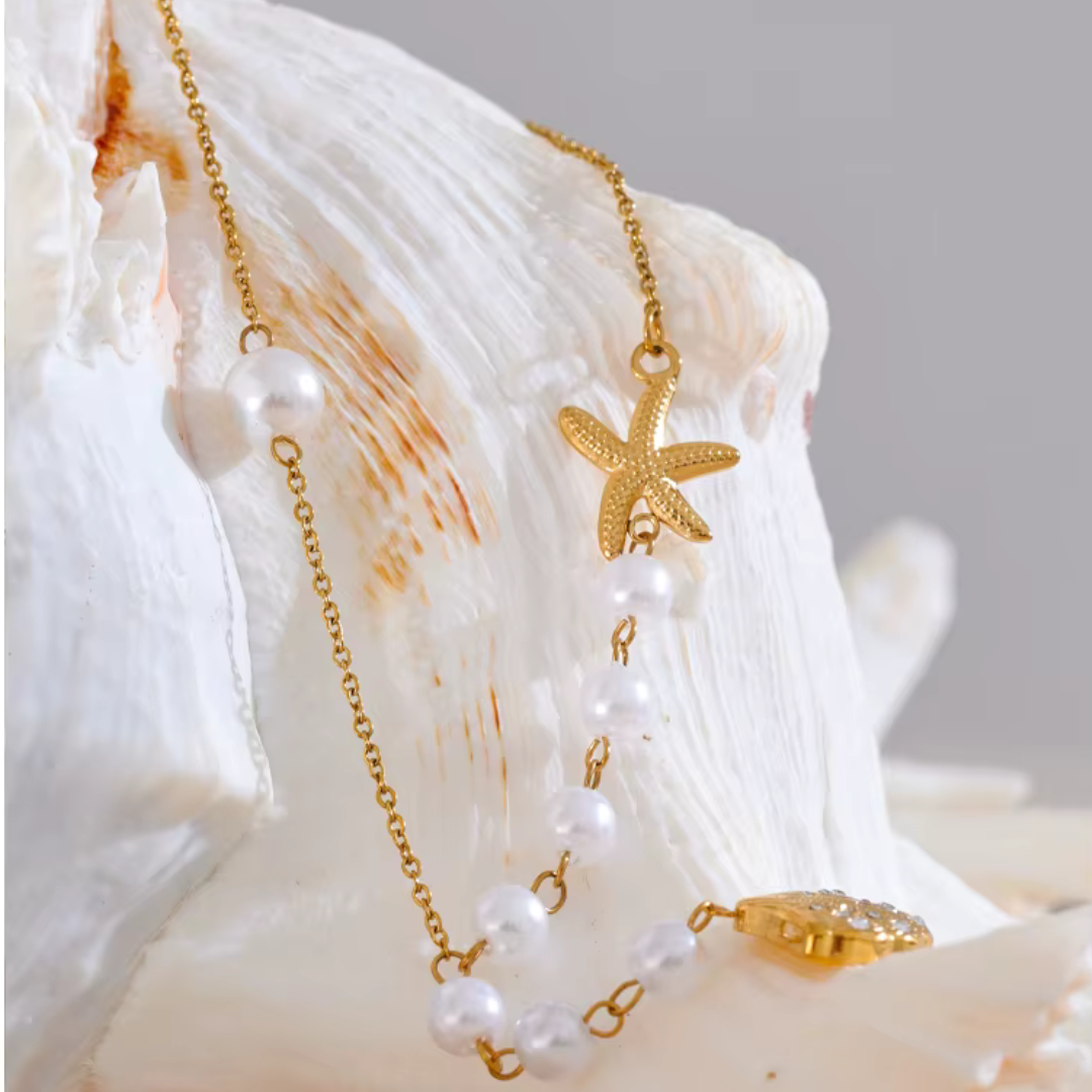 Collar de conchas y perlas de verano